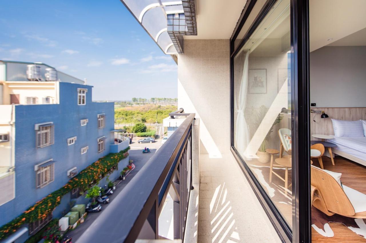 I am here B&B Tainan Exterior foto